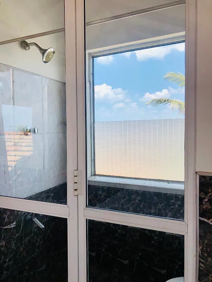 旅馆 Blue Bird Apartment 尼甘布